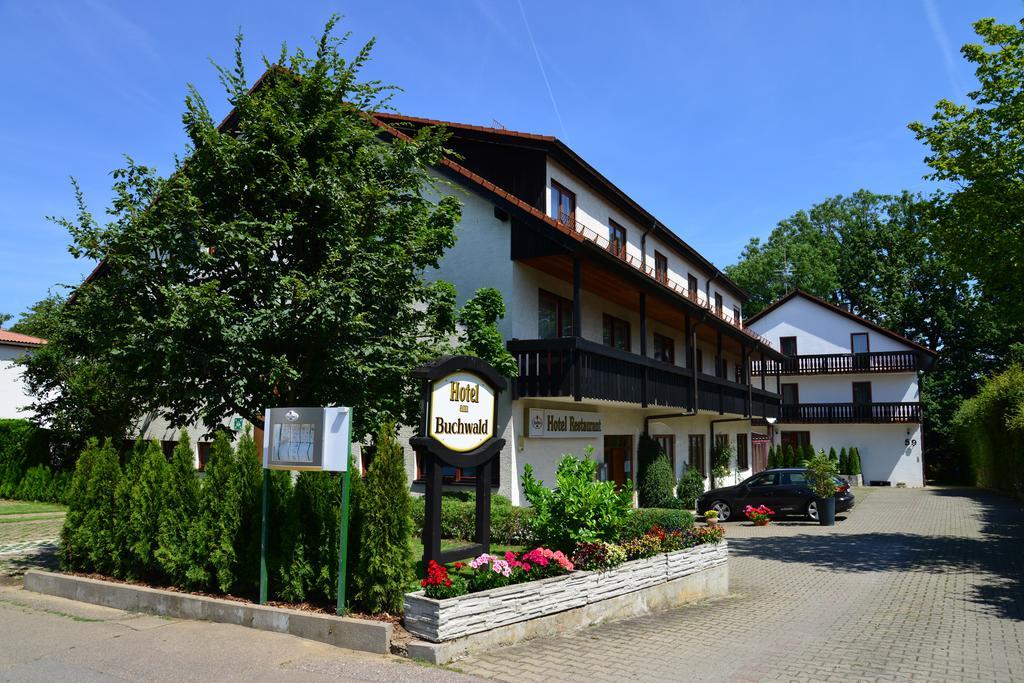 Hotel Am Buchwald Esslingen am Neckar Екстер'єр фото