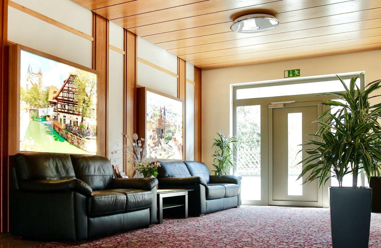 Hotel Am Buchwald Esslingen am Neckar Екстер'єр фото